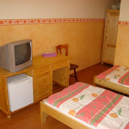 Lovas Vendeghaz Гостевой дом